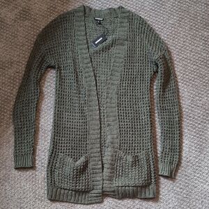 NWT Express Green Cardigan Size XS